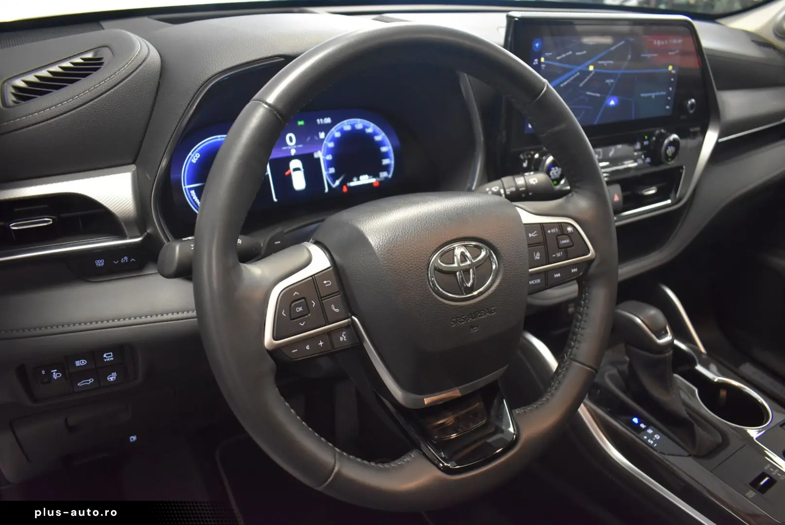 TOYOTA Highlander 2 5 Hybrid Luxury 7-Sitze Navi Panora