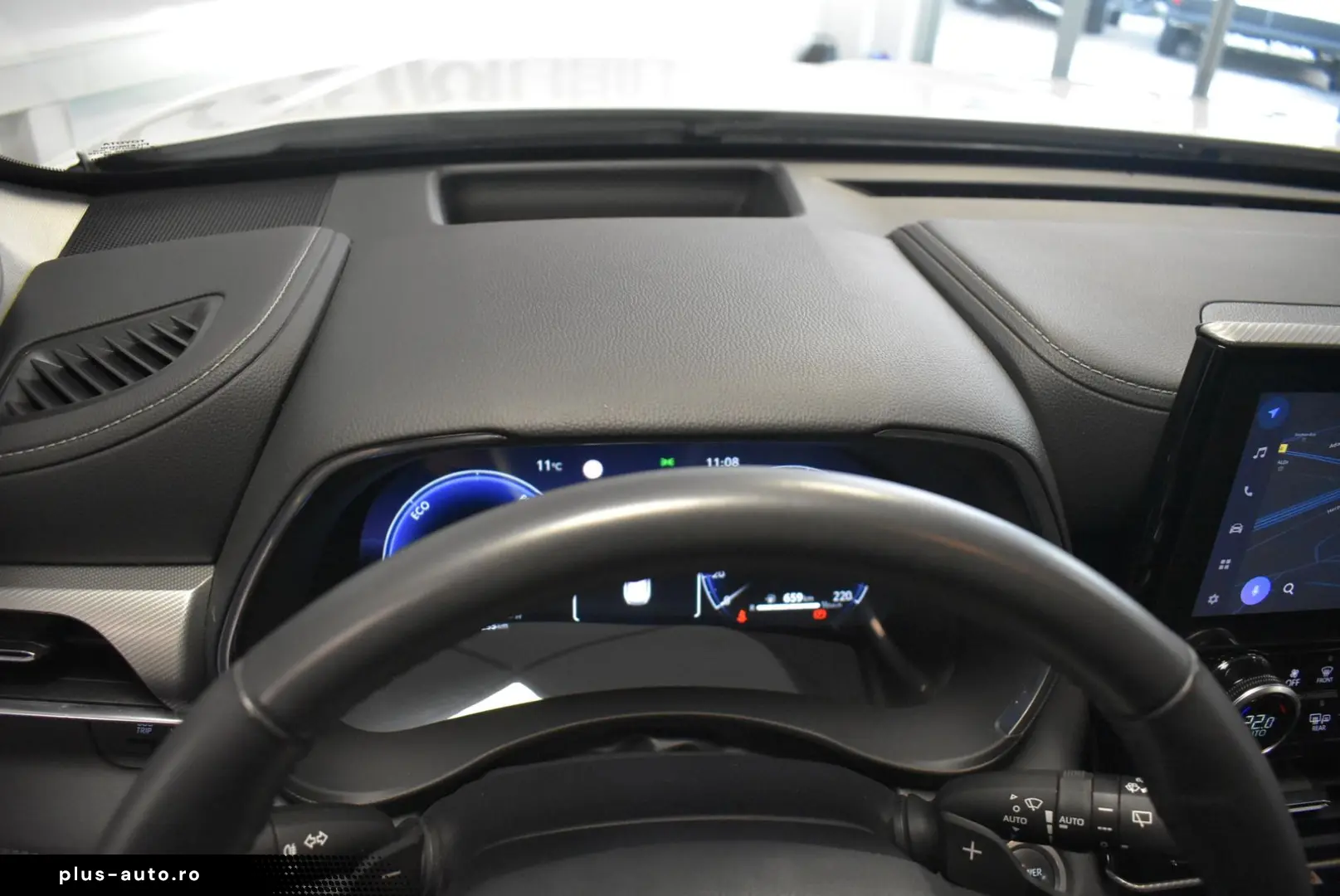 TOYOTA Highlander 2 5 Hybrid Luxury 7-Sitze Navi Panora