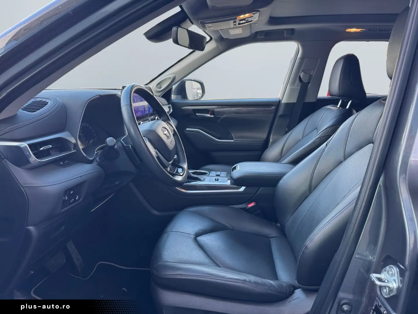 TOYOTA Highlander 2.5 Hybrid Executive  7-Si Leder CAM