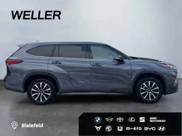 TOYOTA Highlander 2.5 Hybrid Executive  7-Si Leder CAM
