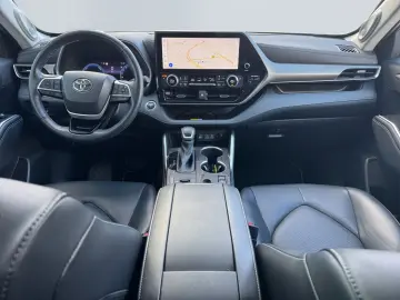 TOYOTA Highlander 2.5 Hybrid Executive  7-Si Leder CAM