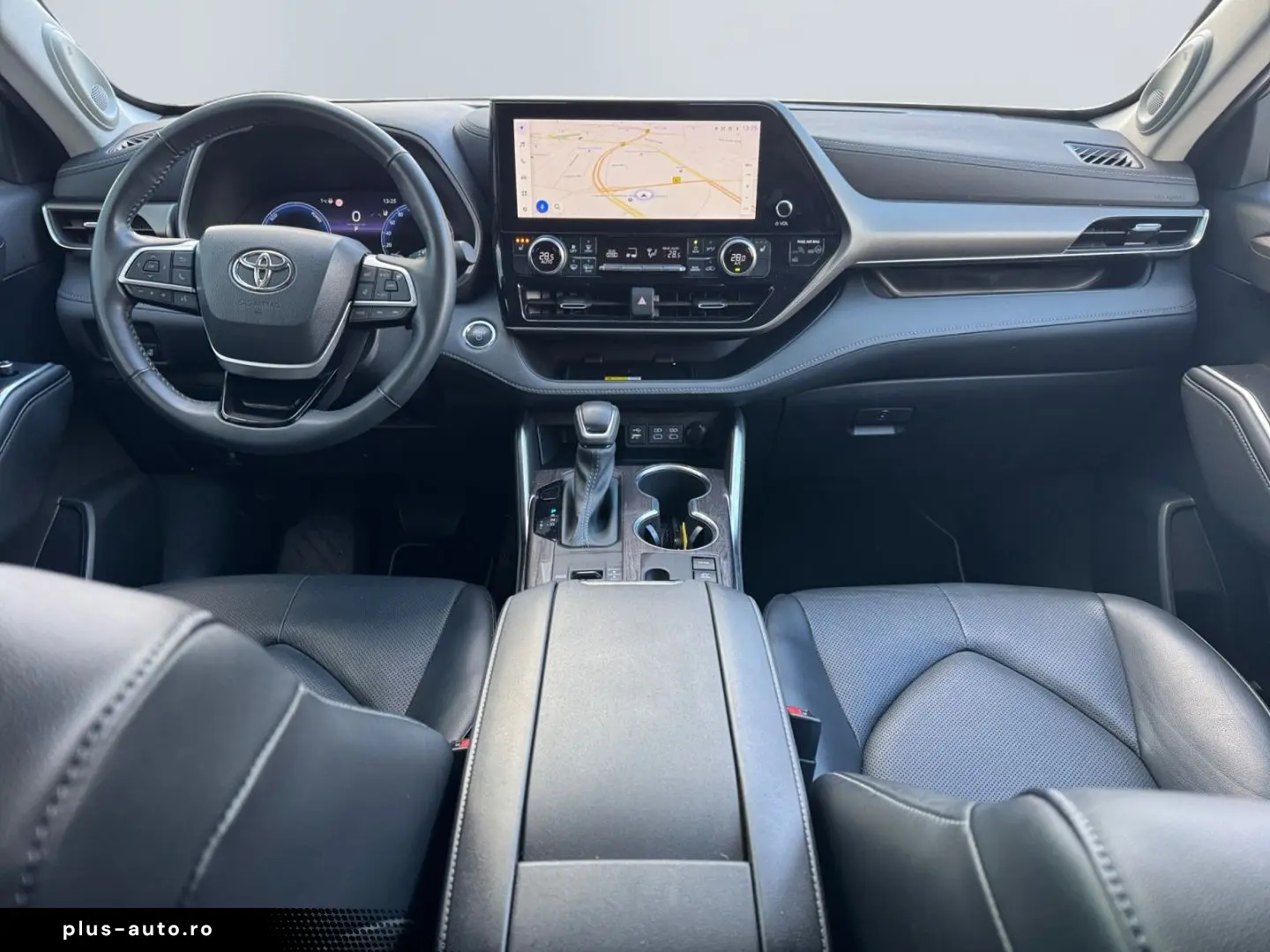 TOYOTA Highlander 2.5 Hybrid Executive  7-Si Leder CAM