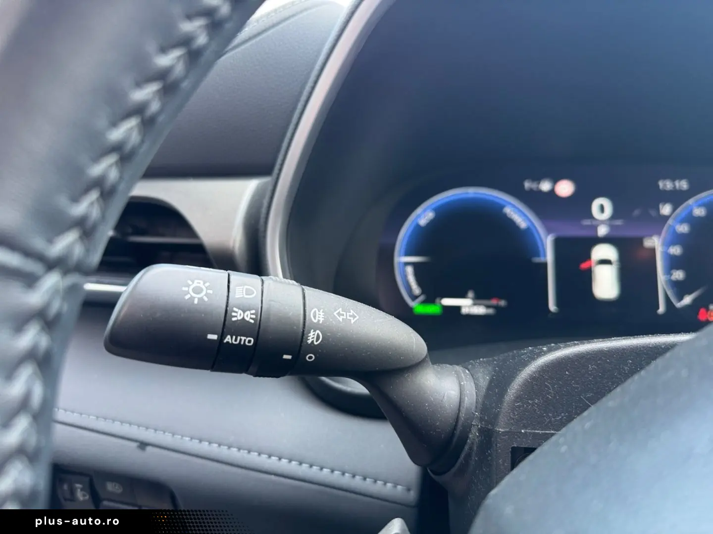 TOYOTA Highlander 2.5 Hybrid Executive  7-Si Leder CAM