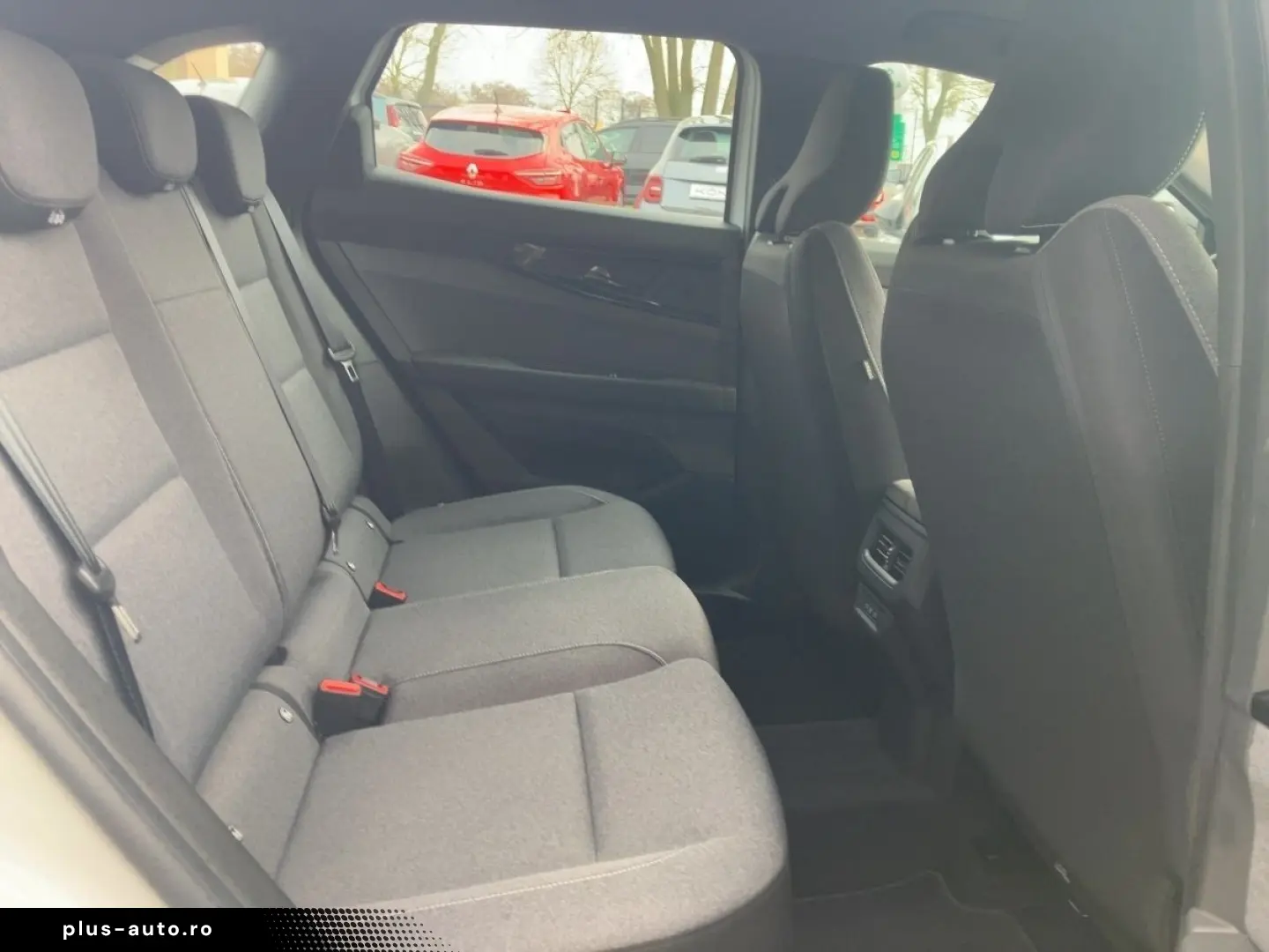 RENAULT Austral Evolution 1.3 TCe 160 Automatik Navi