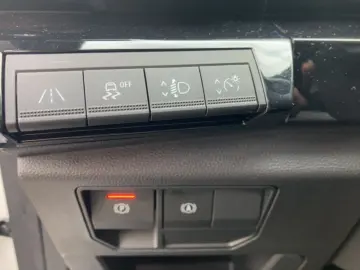 RENAULT Austral Evolution 1.3 TCe 160 Automatik Navi