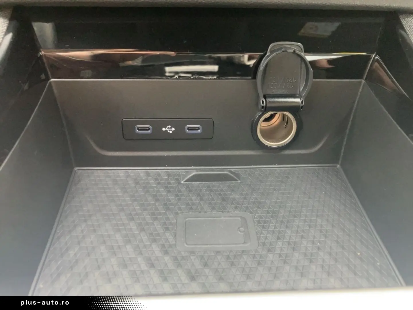 RENAULT Austral Evolution 1.3 TCe 160 Automatik Navi