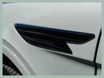 BENTLEY Bentayga S V8