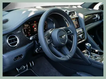 BENTLEY Bentayga S V8