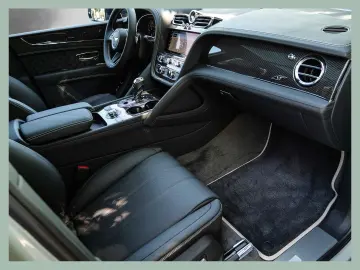 BENTLEY Bentayga S V8