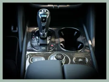 BENTLEY Bentayga S V8