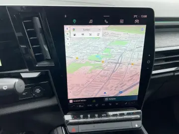 RENAULT Austral 1.3 TCE 160 TECHNO