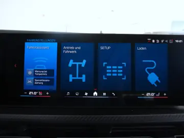 BMW XM    M Shadow Line Carbon Fibre DrivAssPlus 360