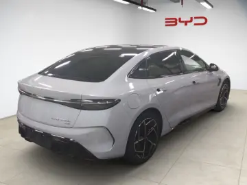 BYD Seal 390 kW AWD Excellence 82 5kWh Navi 360 Kame