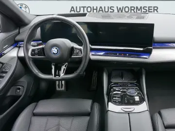 BMW i5 eDrive40 Limousine M Sportpaket Head-Up DAB