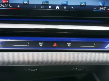 BMW i5 eDrive40 Limousine M Sportpaket Head-Up DAB