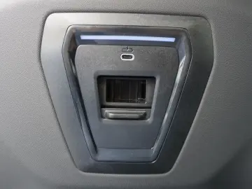 BMW i5 eDrive40 Limousine M Sportpaket Head-Up DAB