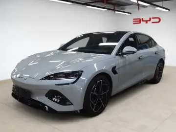 BYD Seal AWD Excellence 82 5KWH NAVI LED 360  HUD SH