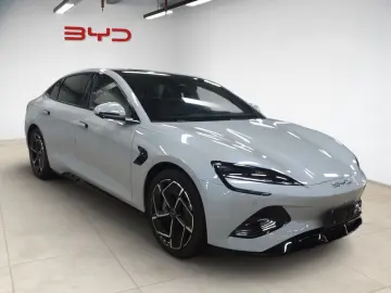 BYD Seal AWD Excellence 82 5KWH NAVI LED 360  HUD SH