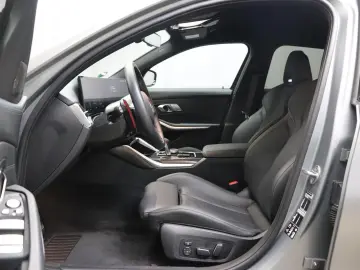 BMW Touring Competition M xDrive 375 kW (510 PS) ...