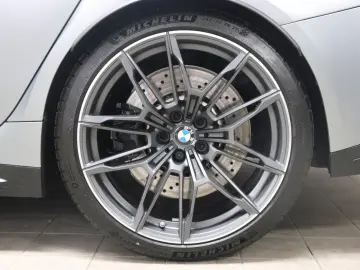 BMW Touring Competition M xDrive 375 kW (510 PS) ...