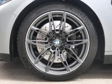 BMW Touring Competition M xDrive 375 kW (510 PS) ...