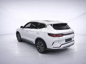 BYD SEAL U DM-i 18.3 kWh AWD Design ACC 360  Pano