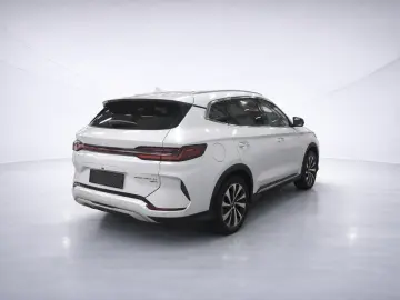 BYD SEAL U DM-i 18.3 kWh AWD Design ACC 360  Pano