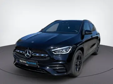 MERCEDES-BENZ GLA 250 e Airpanel Aug Distronic Night ACC