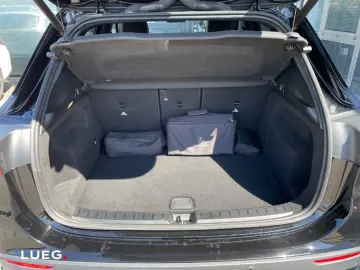 MERCEDES-BENZ GLA 250 e Airpanel Aug Distronic Night ACC