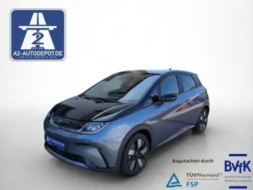 BYD Dolphin 150 kW Design WÄRME NAV LED GJR