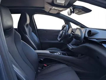 BYD Dolphin 150 kW Design WÄRME NAV LED GJR