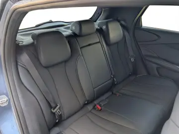 BYD Dolphin 150 kW Design WÄRME NAV LED GJR