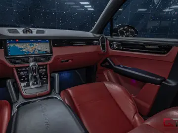 PORSCHE Cayenne E-Hyb Coupé SportDesign 22  Pano Matrix