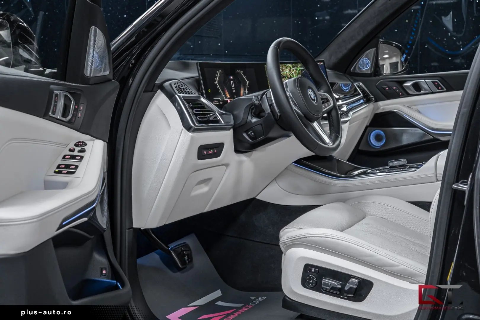 BMW X5 xDrive50e M-Sport Comfort  B&W Pano Sky 22