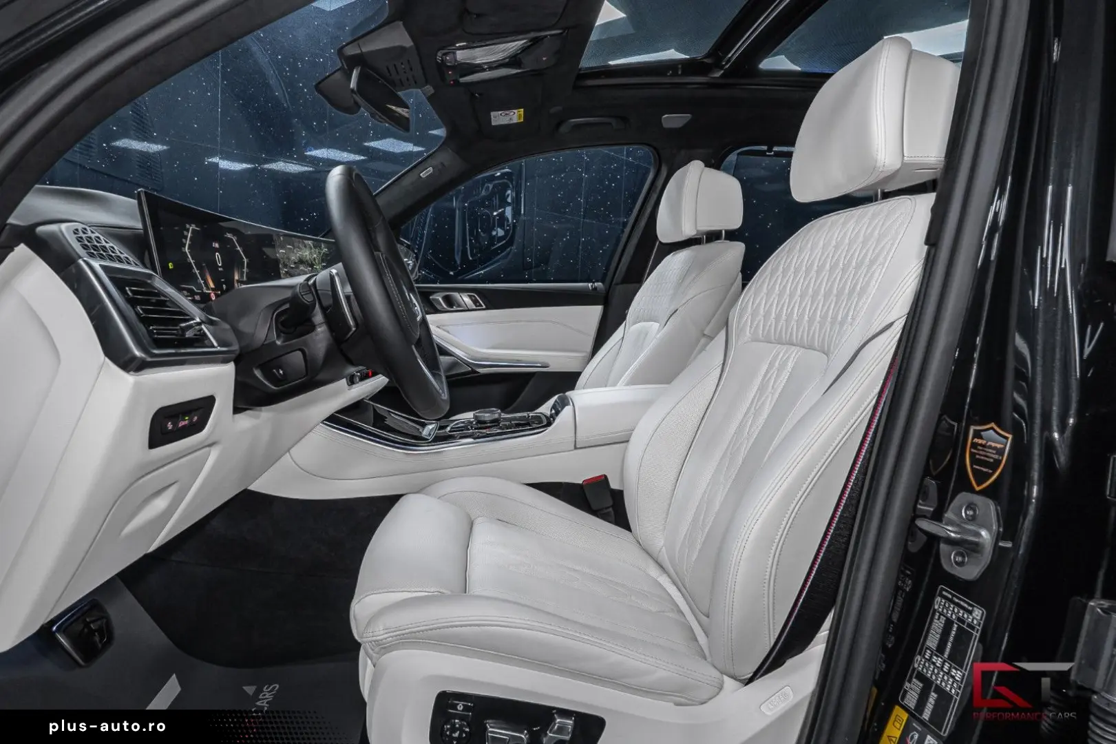 BMW X5 xDrive50e M-Sport Comfort  B&W Pano Sky 22