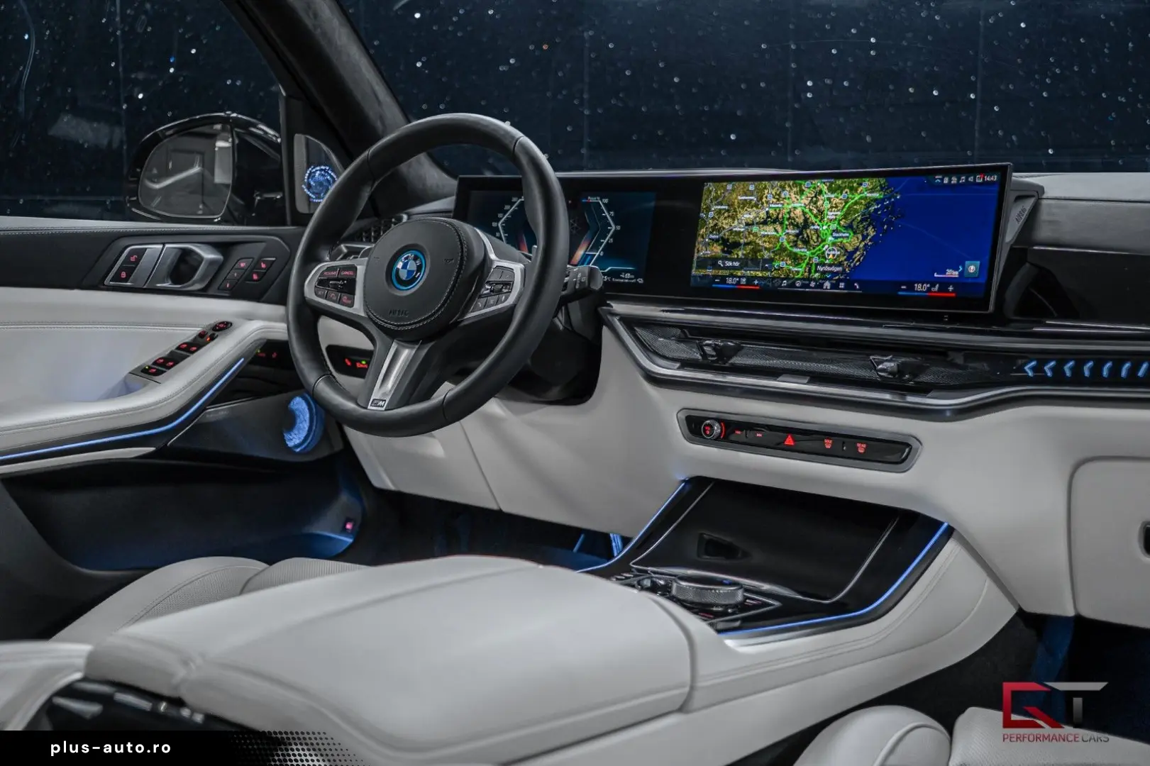 BMW X5 xDrive50e M-Sport Comfort  B&W Pano Sky 22