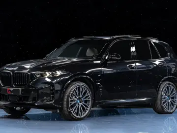 BMW X5 xDrive50e M-Sport Comfort  B&W Pano Sky 22