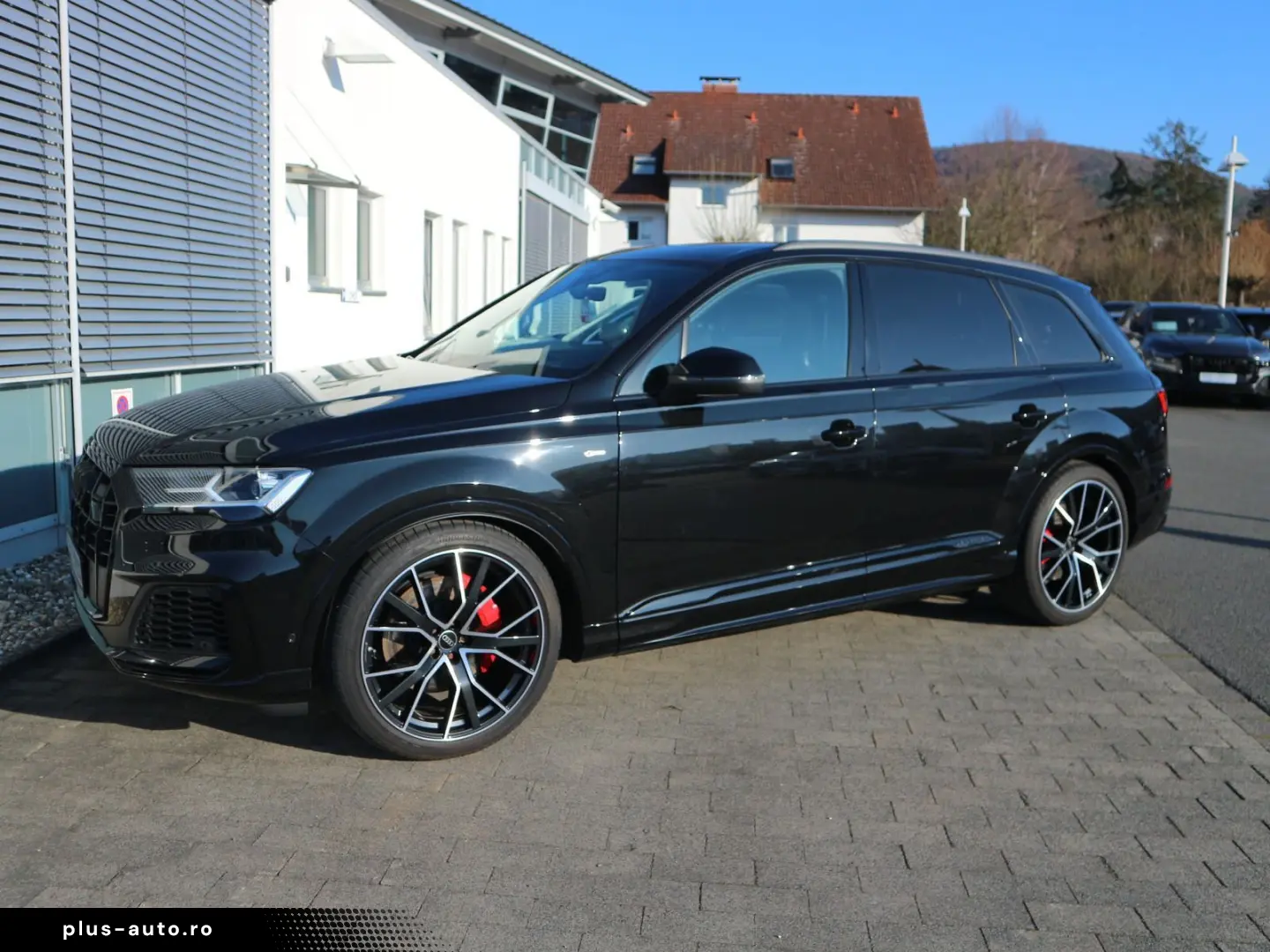 AUDI Q7 S line 55 TFSI quattro 7-SITZER AHK PANO STHZ