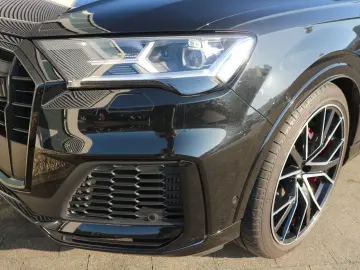 AUDI Q7 S line 55 TFSI quattro 7-SITZER AHK PANO STHZ