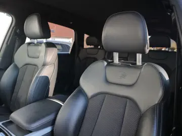 AUDI Q7 S line 55 TFSI quattro 7-SITZER AHK PANO STHZ