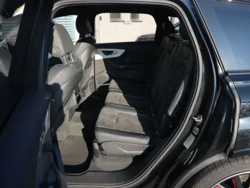AUDI Q7 S line 55 TFSI quattro 7-SITZER AHK PANO STHZ