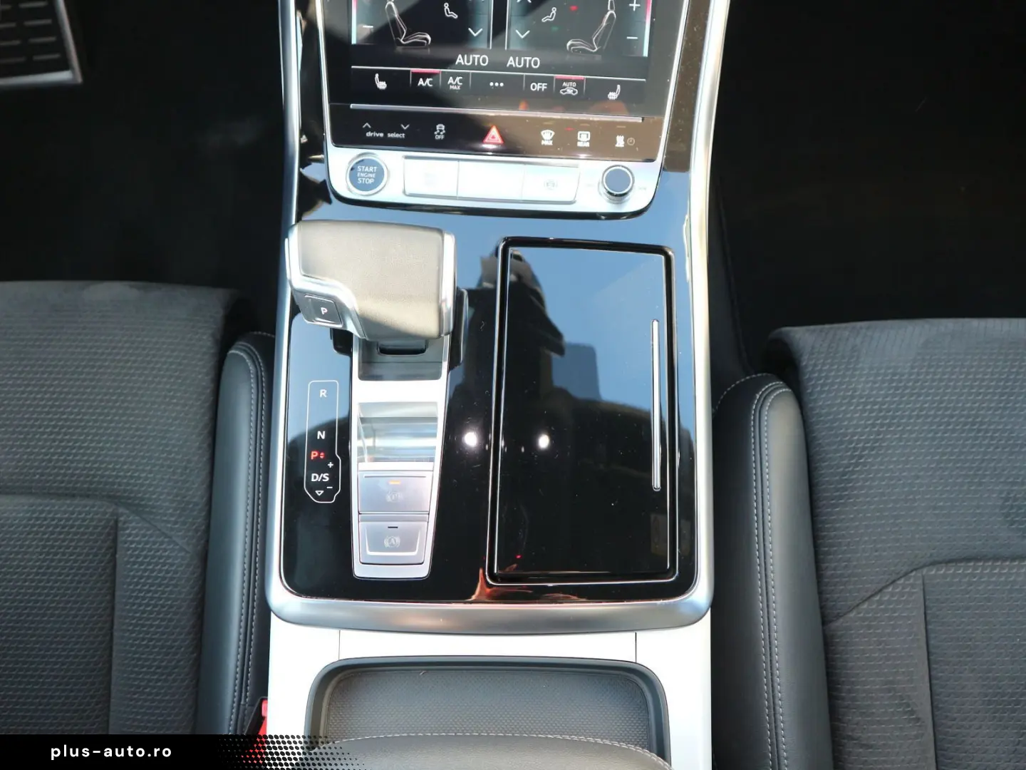 AUDI Q7 S line 55 TFSI quattro 7-SITZER AHK PANO STHZ