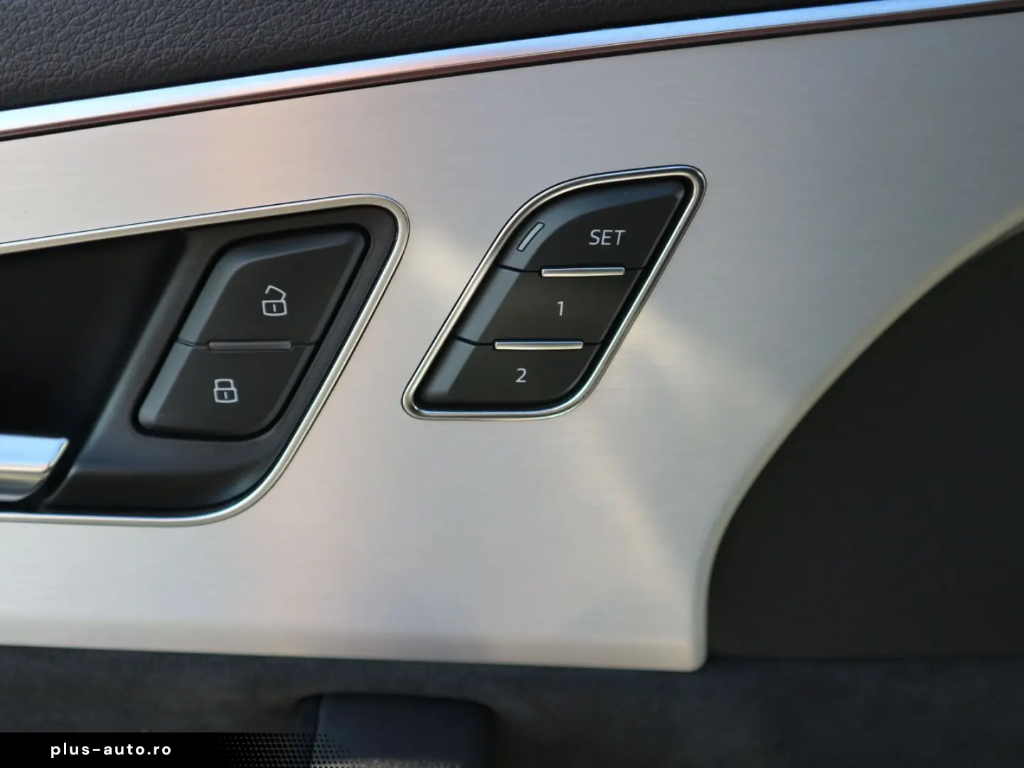 AUDI Q7 S line 55 TFSI quattro 7-SITZER AHK PANO STHZ