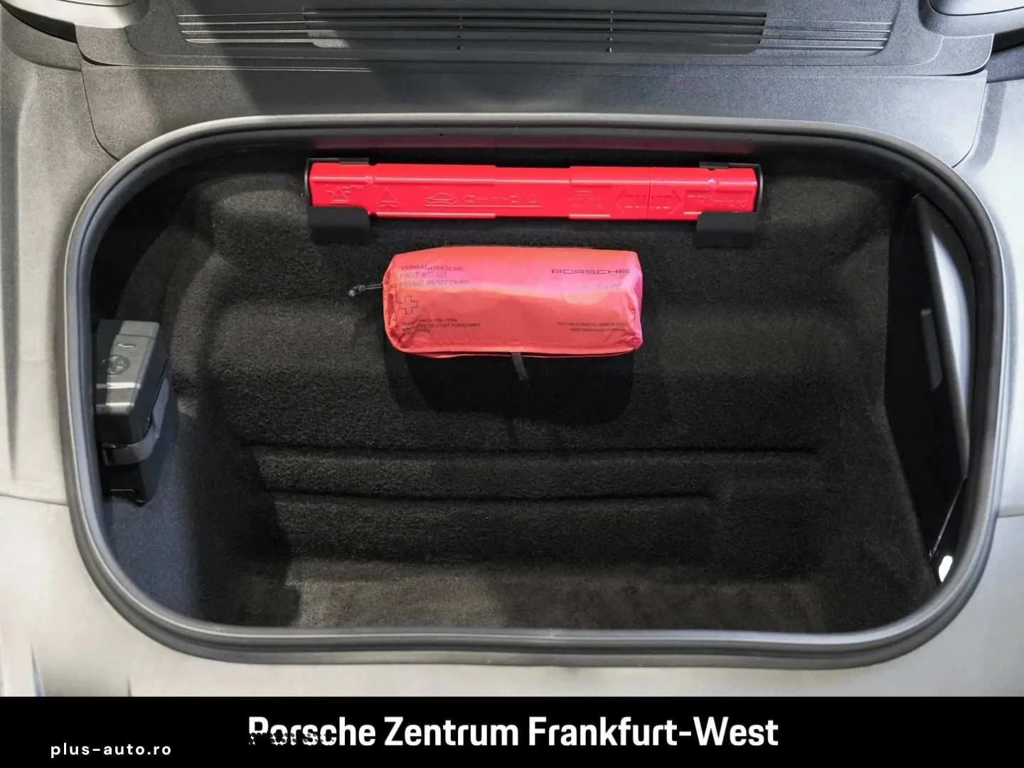 PORSCHE 992 911 Carrera T Cabriolet Liftsystem-VA BOSE