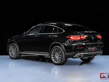 MERCEDES-BENZ GLC 300 e Coupé 4M AMG ACC