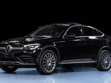 MERCEDES-BENZ GLC 300 e Coupé 4M AMG ACC