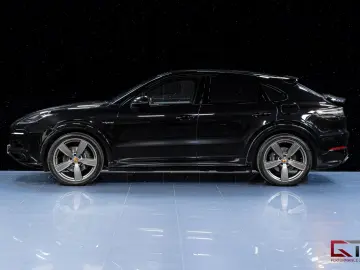 PORSCHE Cayenne E-Hyb Coupé PLATINUM Sp-Design 22  Pano