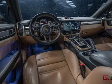 PORSCHE Cayenne E-Hyb Coupé PLATINUM Sp-Design 22  Pano