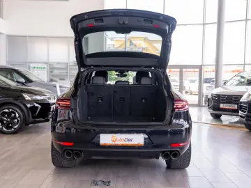 Porsche Macan 3.0