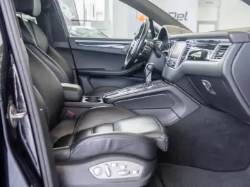 Porsche Macan 3.0